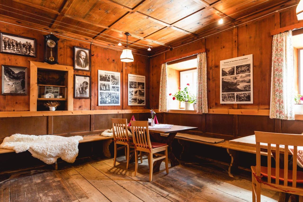 Gaestehaus Tauernhaus Matrei in Osttirol Exterior photo